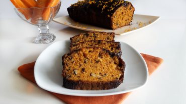 Carrot cake loaf with walnuts and oranges