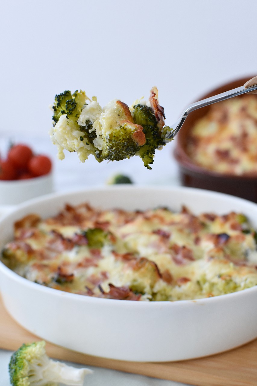 Broccoli gratinat cu bacon - foodieopedia