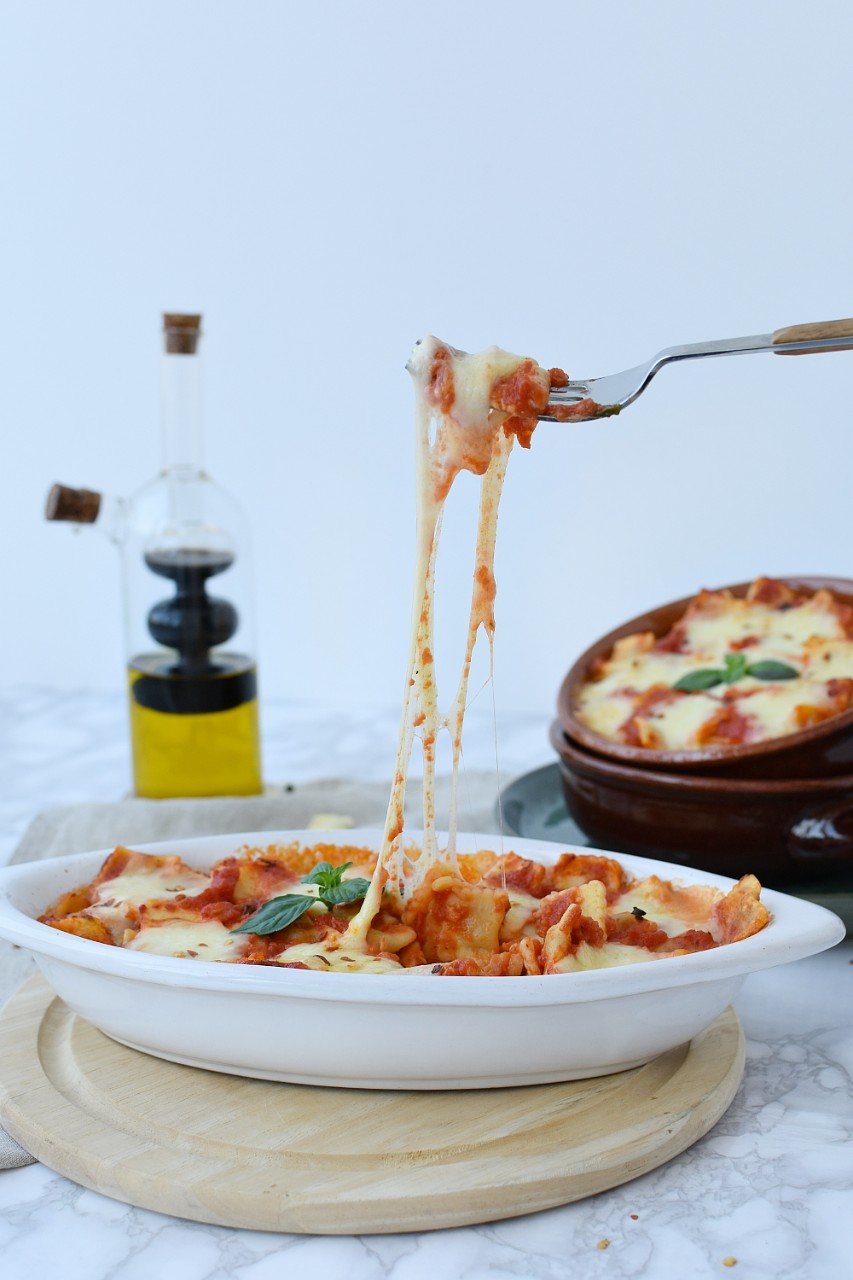 Ravioli la cuptor cu mozzarella - foodieopedia
