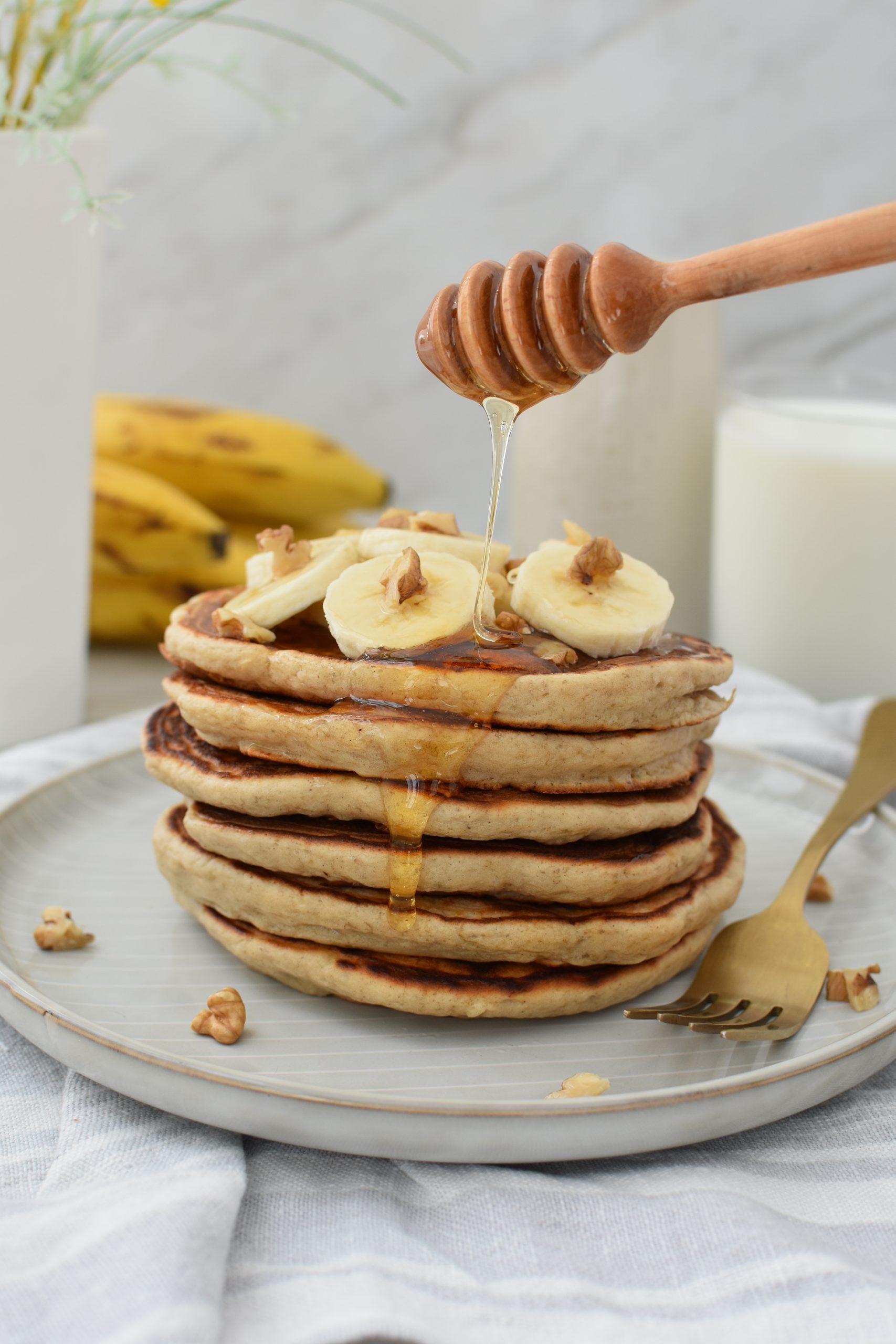 Pancakes cu banane - foodieopedia.ro